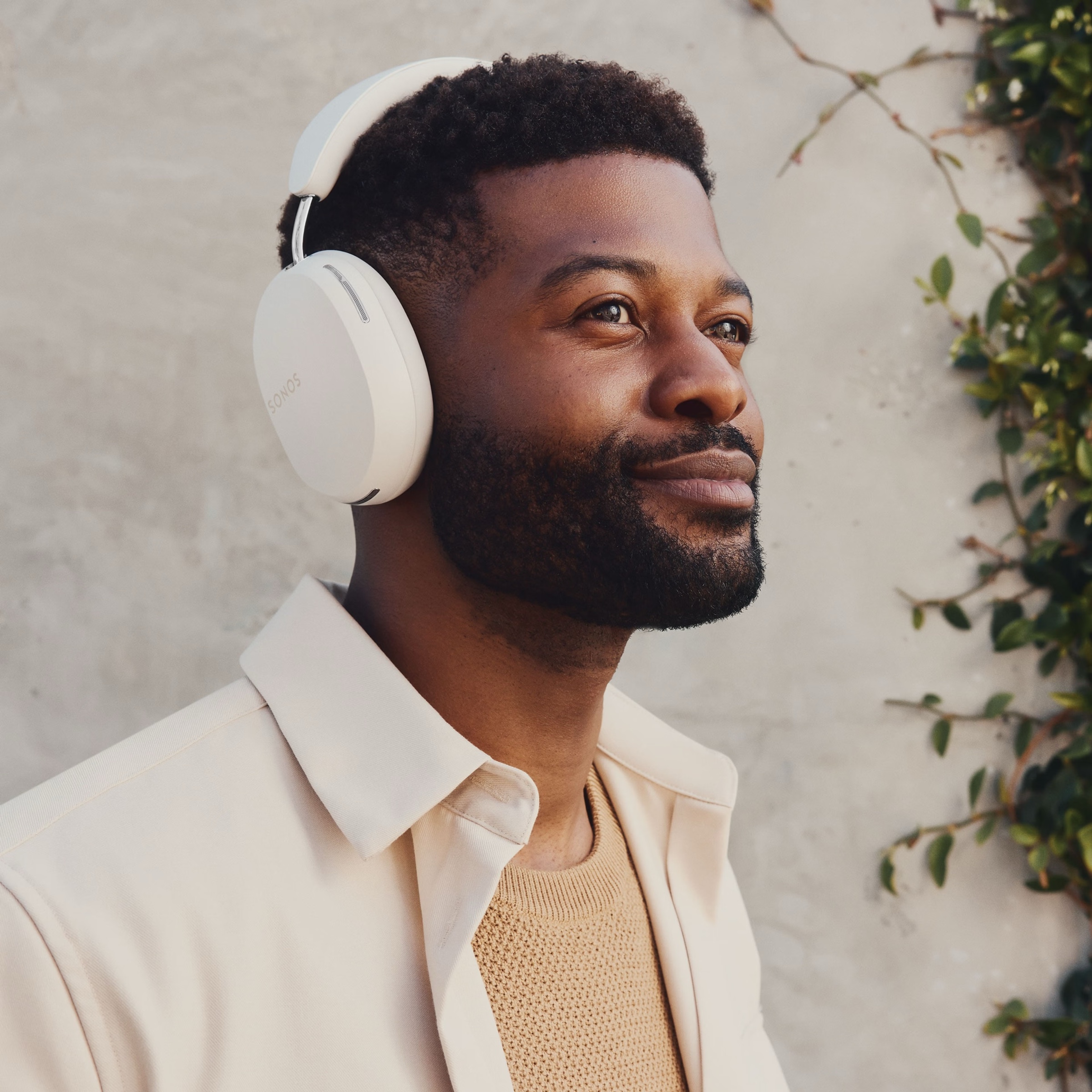 Sonos Ace White — деталь дизайна